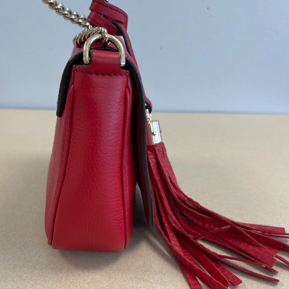 Gucci Red Pebbled Calfskin Leather Soho Flap Chain Small Shoulder Bag - Preowned - Picture 6 of 14